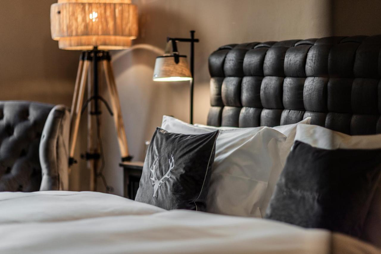 Boutiquehotel Weisses Roessl Innsbruck Exterior photo