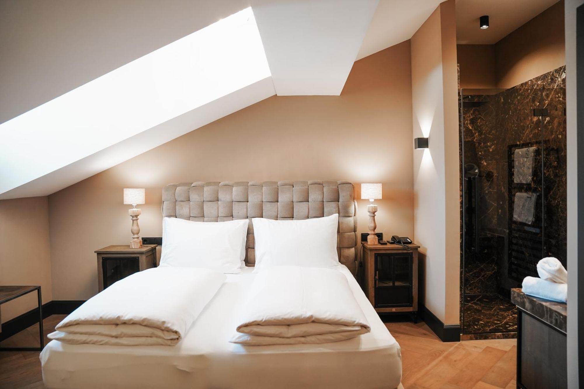 Boutiquehotel Weisses Roessl Innsbruck Exterior photo