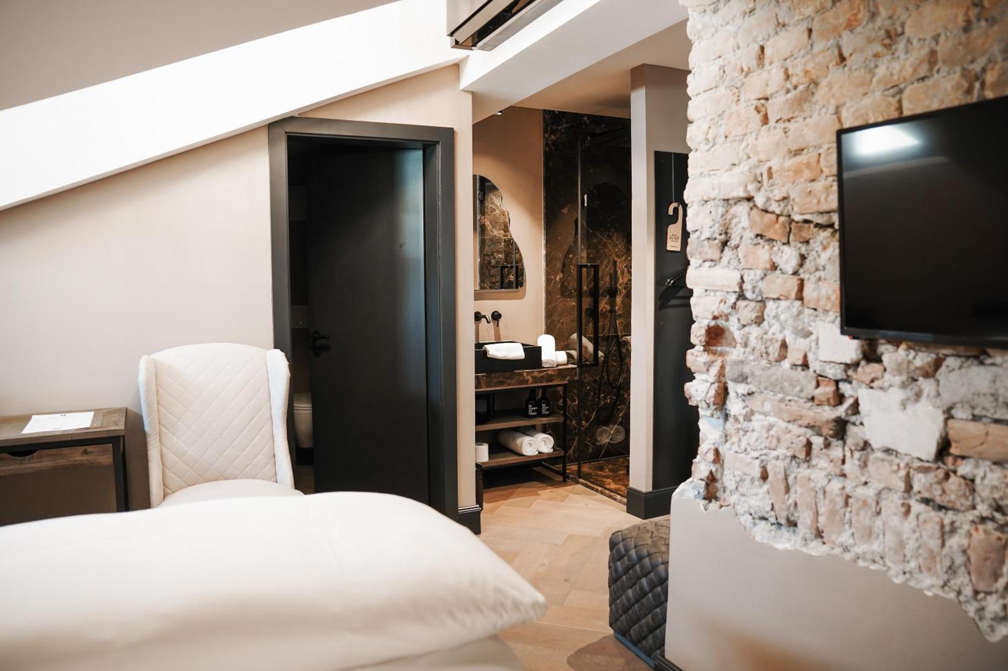 Boutiquehotel Weisses Roessl Innsbruck Exterior photo
