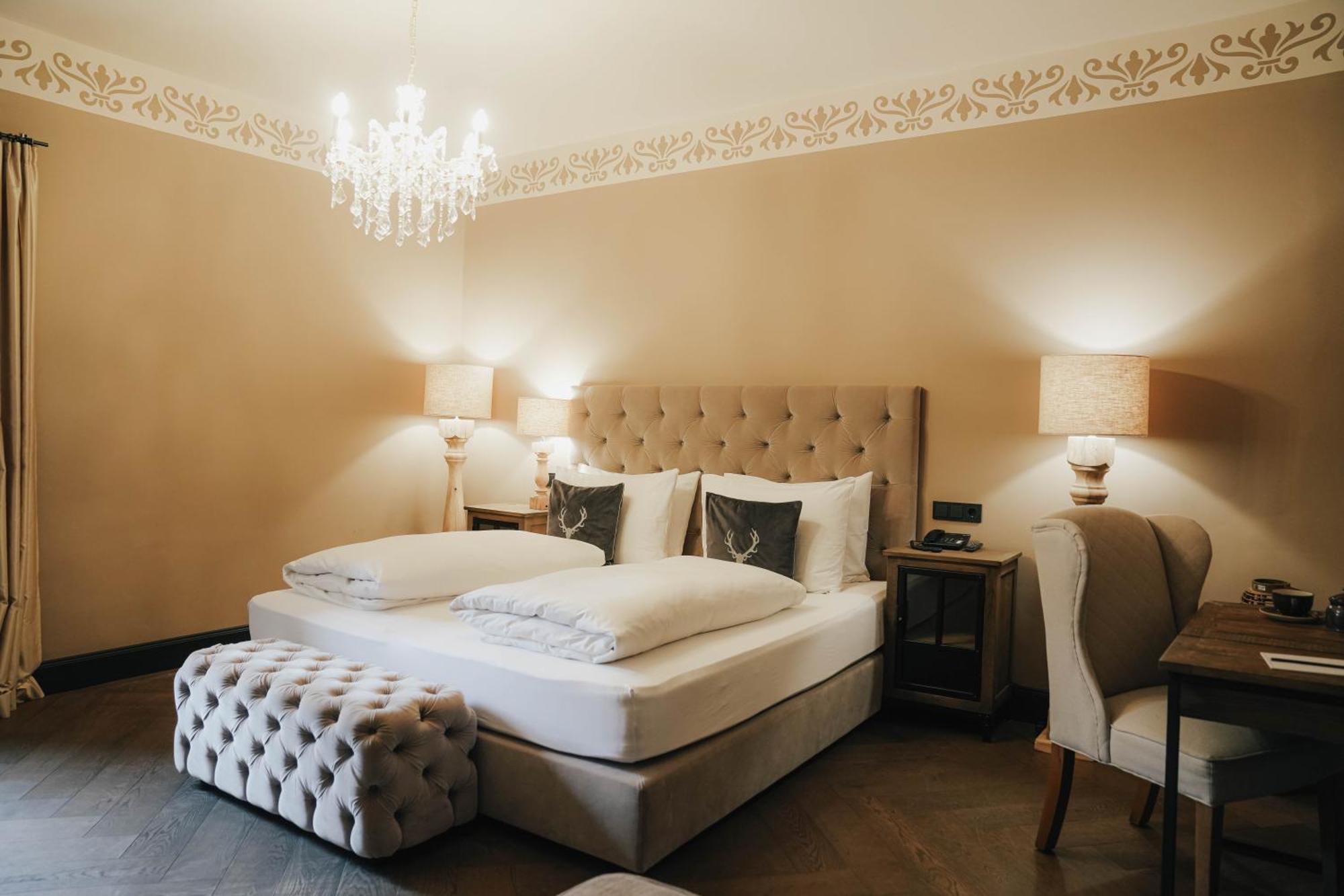 Boutiquehotel Weisses Roessl Innsbruck Exterior photo